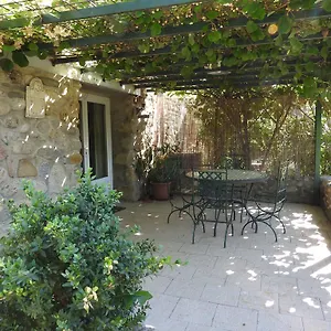 Hébergement de vacances La Nichoule, Rosières